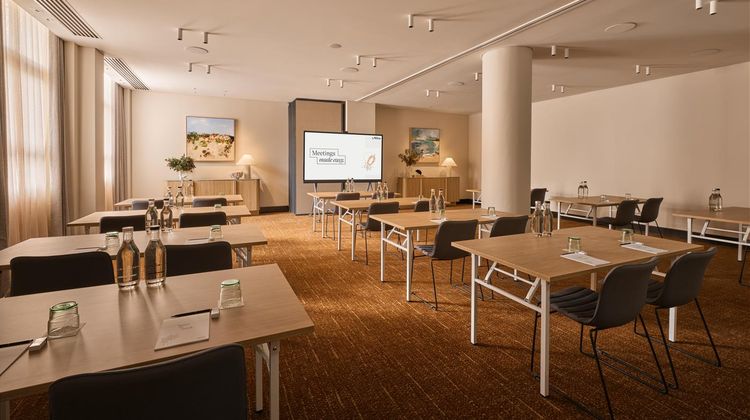 Adina Apartment Hotel Darling Harbour Meeting