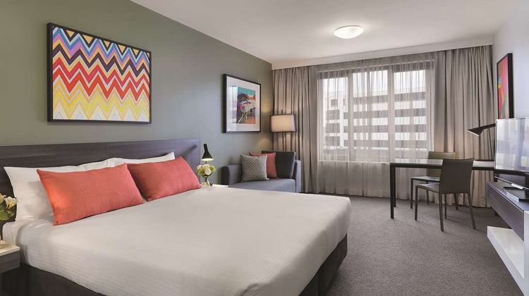 Adina Apartment Hotel Sydney Airport Room