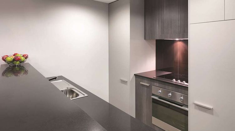 Adina Apartment Hotel Sydney Airport Room