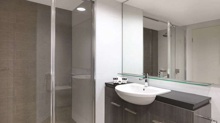 Adina Apartment Hotel Sydney Airport Room