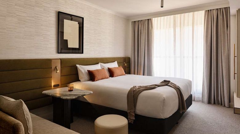 <b>Adina Apartment Hotel Sydney Town Hall Suite</b>. Images powered by <a href="https://iceportal.shijigroup.com/" title="IcePortal" target="_blank">IcePortal</a>.