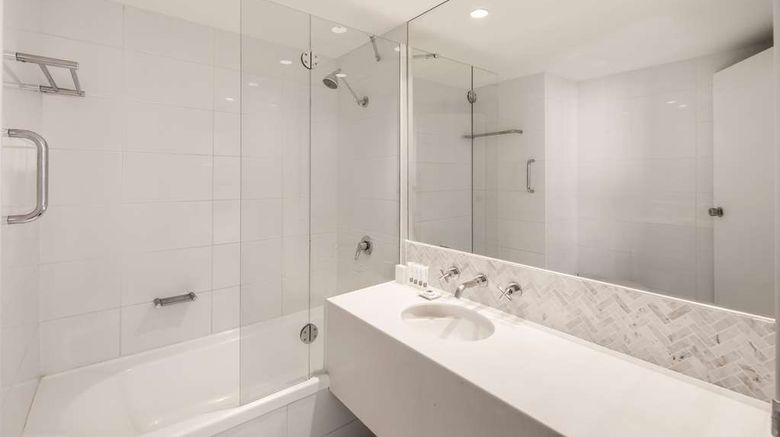 <b>Vibe Hotel Sydney Room</b>. Images powered by <a href="https://iceportal.shijigroup.com/" title="IcePortal" target="_blank">IcePortal</a>.