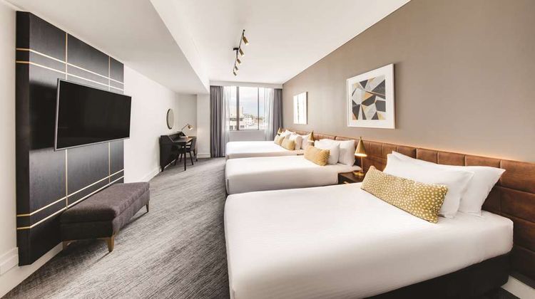 Vibe Hotel Sydney Room