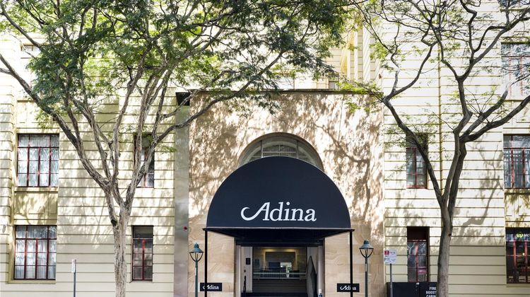 Adina Apartment Hotel Anzac Square Exterior