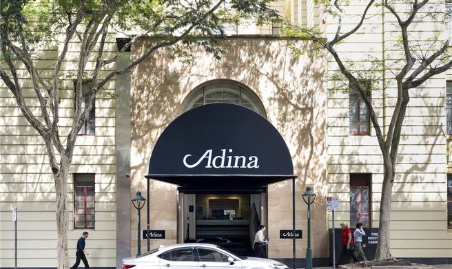 Adina Apartment Hotel Anzac Square Exterior