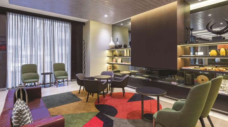 <b>Adina Apartment Hotel Melbourne Lobby</b>. Images powered by <a href="https://iceportal.shijigroup.com/" title="IcePortal" target="_blank">IcePortal</a>.