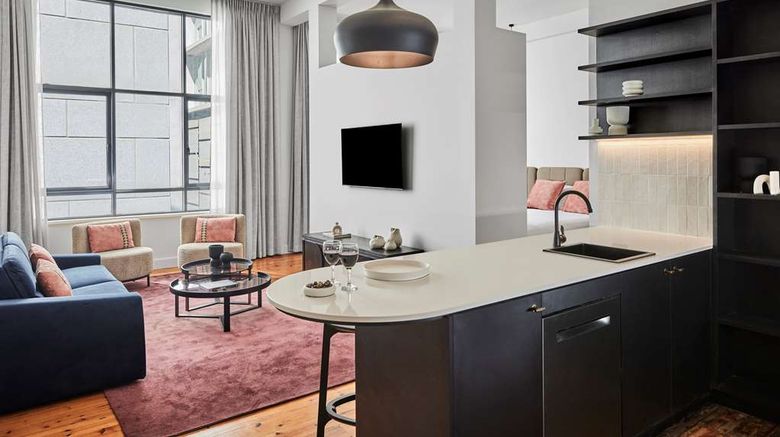 <b>Adina Apartment Hotel on Flinders Street Suite</b>. Images powered by <a href="https://iceportal.shijigroup.com/" title="IcePortal" target="_blank">IcePortal</a>.