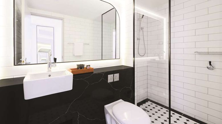 <b>The Savoy Hotel on Little Collins Suite</b>. Images powered by <a href="https://iceportal.shijigroup.com/" title="IcePortal" target="_blank">IcePortal</a>.