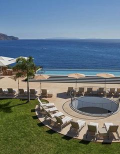 Les Suites at the Cliff Bay