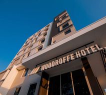 Woodroffe Hotel, Gold Coast Exterior