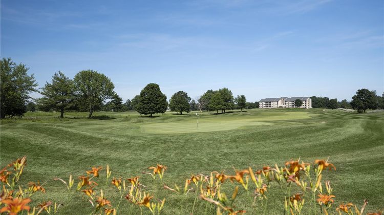 Crown Pointe Lodge, BW Signature Coll. Golf