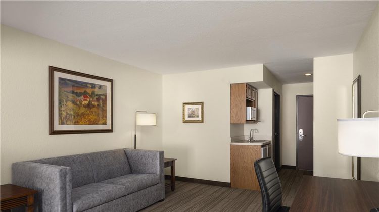 Crown Pointe Lodge, BW Signature Coll. Room