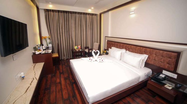 Comfort Inn Benares Room