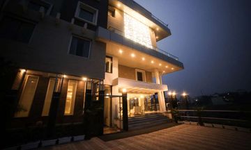 Comfort Inn Benares