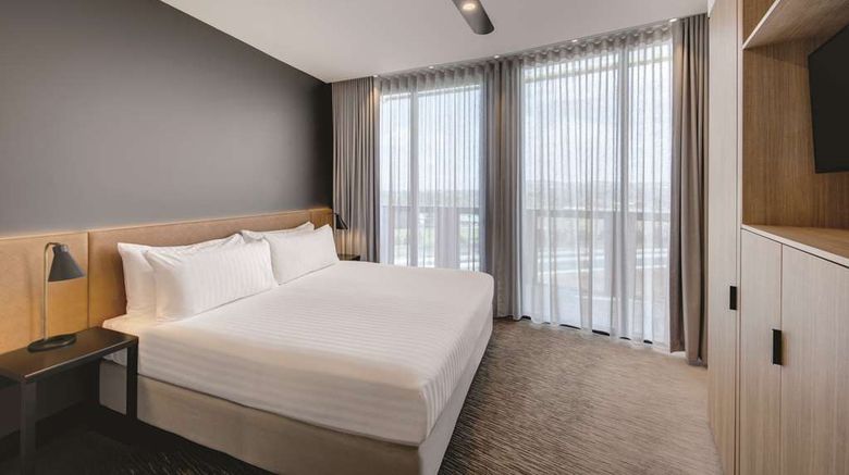 <b>Vibe Hotel Canberra Airport Room</b>. Images powered by <a href="https://iceportal.shijigroup.com/" title="IcePortal" target="_blank">IcePortal</a>.