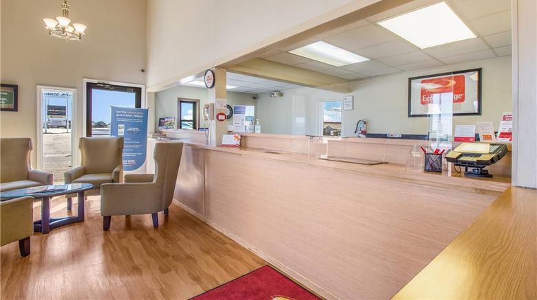 <b>Econo Lodge Alliance Lobby</b>. Images powered by <a href="https://iceportal.shijigroup.com/" title="IcePortal" target="_blank">IcePortal</a>.