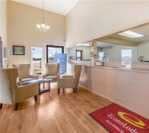 Econo Lodge Alliance Lobby