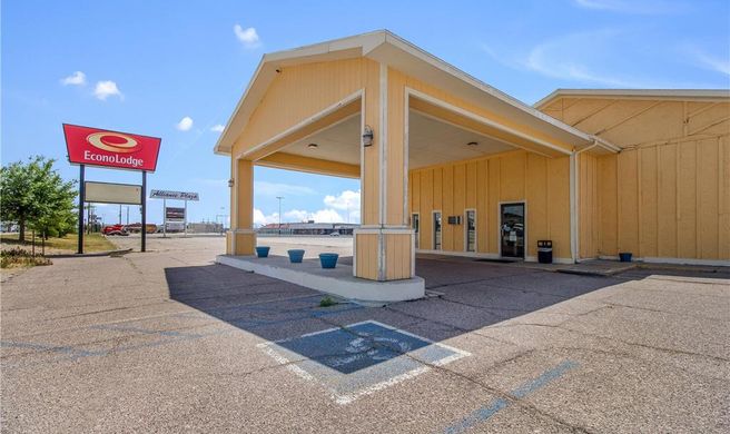 Econo Lodge Alliance Exterior