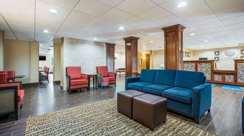 <b>Comfort Inn & Suites of Fairborn Lobby</b>. Images powered by <a href="https://iceportal.shijigroup.com/" title="IcePortal" target="_blank">IcePortal</a>.