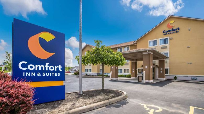 Comfort Inn  and  Suites of Fairborn Exterior. Images powered by <a href="https://iceportal.shijigroup.com" target="_blank" rel="noopener">Ice Portal</a>.