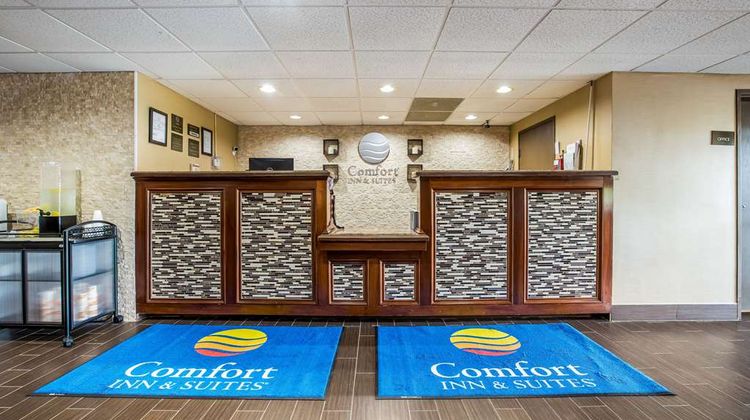Comfort Inn & Suites of Fairborn Lobby