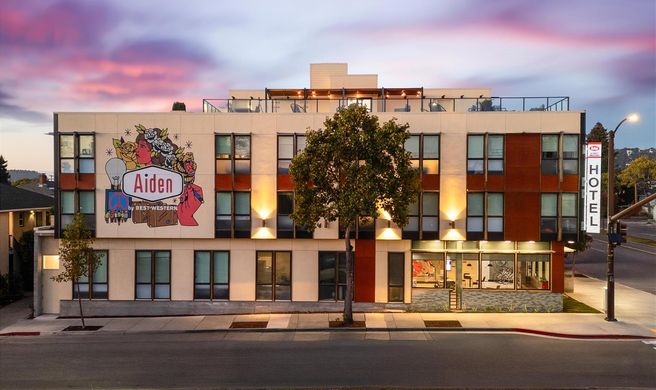 Aiden by Best Western at Berkeley Exterior