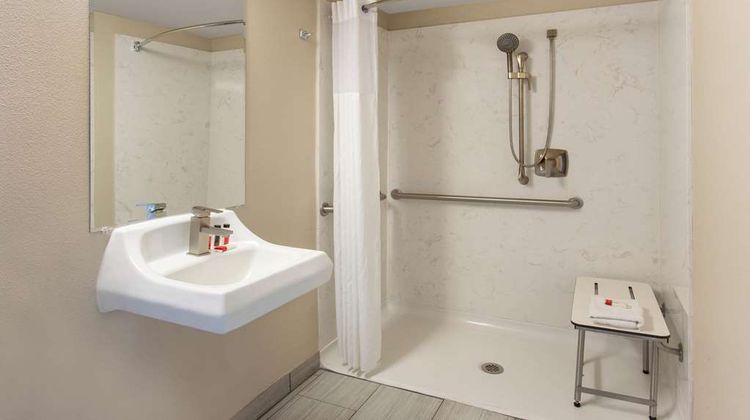 Days Inn by Wyndham Merced/Yosemite Area Room