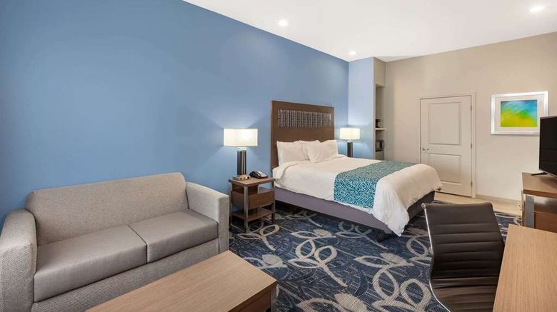 <b>Baymont by Wyndham Houston Hobby Airport Room</b>. Images powered by <a href="https://iceportal.shijigroup.com/" title="IcePortal" target="_blank">IcePortal</a>.