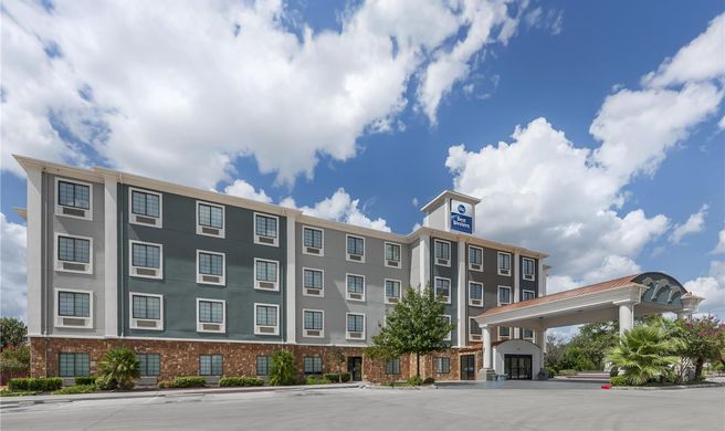 Best Western Sea World/Lackland AFB Exterior