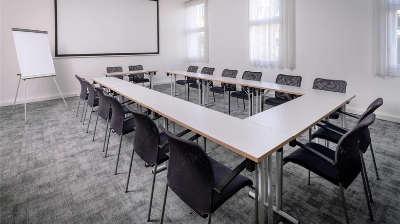 <b>Comfort Hotel Olomouc Center Meeting</b>. Images powered by <a href="https://iceportal.shijigroup.com/" title="IcePortal" target="_blank">IcePortal</a>.