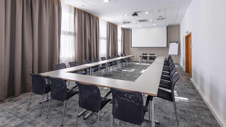 <b>Comfort Hotel Olomouc Center Meeting</b>. Images powered by <a href="https://iceportal.shijigroup.com/" title="IcePortal" target="_blank">IcePortal</a>.