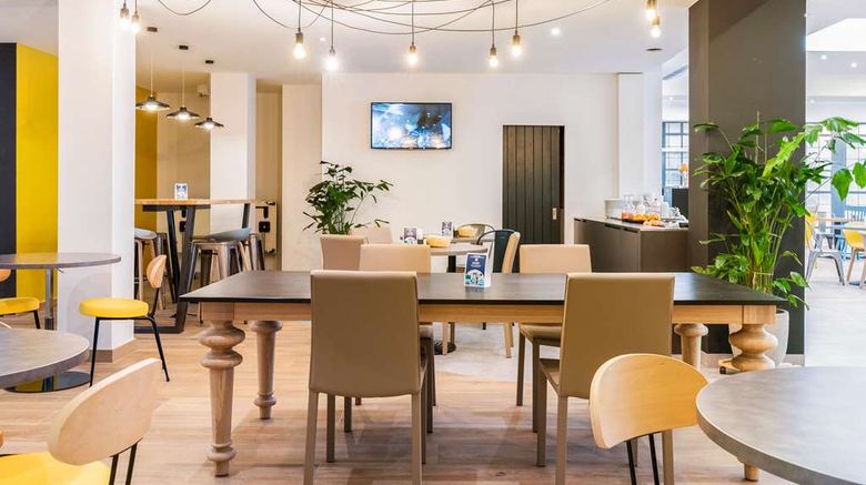 <b>Campanile Martigny Lobby</b>. Images powered by <a href="https://iceportal.shijigroup.com/" title="IcePortal" target="_blank">IcePortal</a>.