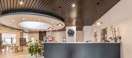 Campanile Martigny Lobby