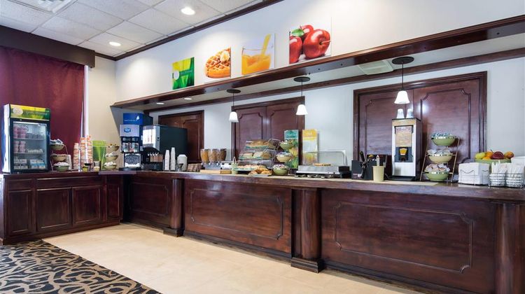 Quality Inn Oneonta-Cooperstown Area Restaurant