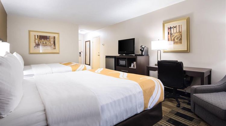 Quality Inn Oneonta-Cooperstown Area Room