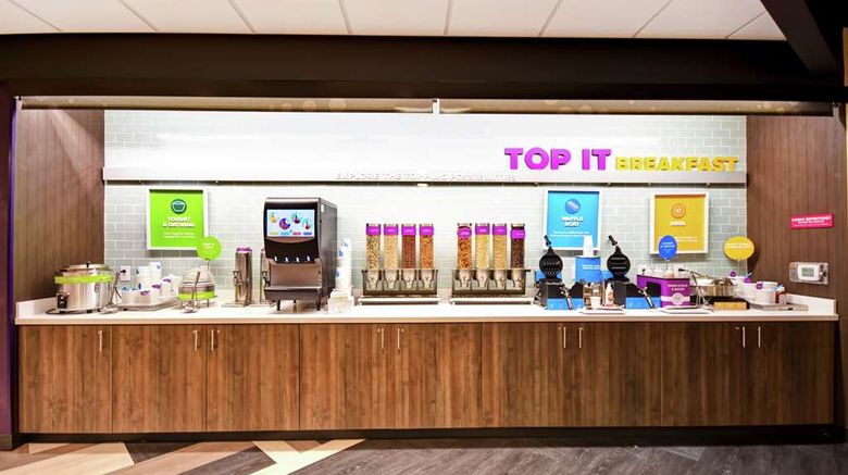 <b>Tru by Hilton Smyrna Nashville Restaurant</b>. Images powered by <a href="https://iceportal.shijigroup.com/" title="IcePortal" target="_blank">IcePortal</a>.