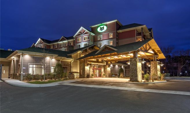 Black Fox Lodge Pigeon Forge, Tapestry Exterior