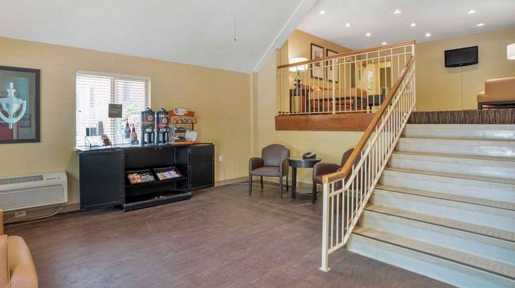 Extended Stay America Stes Birmingham In Lobby