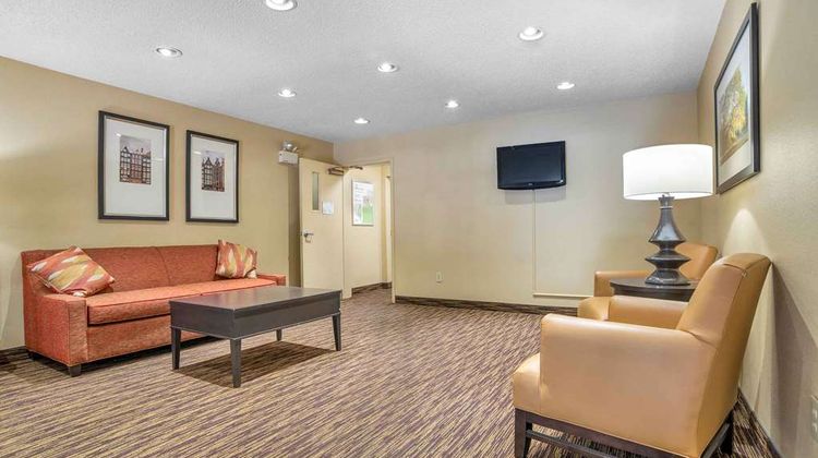 Extended Stay America Stes Birmingham In Lobby