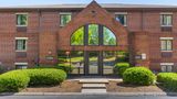 Suburban Studios Cary RDU Airport Exterior