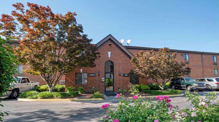 Extended Stay America Stes Birmingham Wi Exterior