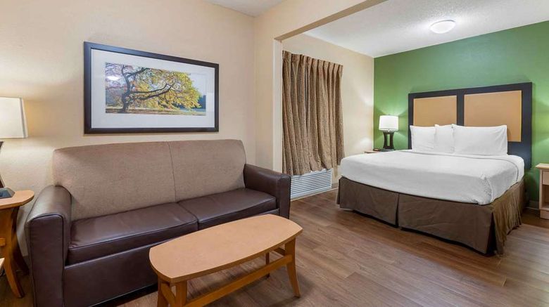 <b>Extended Stay America Stes Charleston Room</b>. Images powered by <a href="https://iceportal.shijigroup.com/" title="IcePortal" target="_blank">IcePortal</a>.