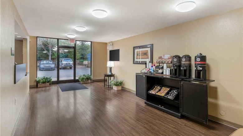 <b>Extended Stay America Stes N Raleigh Wkt Lobby</b>. Images powered by <a href="https://iceportal.shijigroup.com/" title="IcePortal" target="_blank">IcePortal</a>.