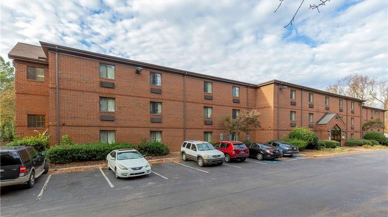 <b>Extended Stay America Stes N Raleigh Wkt Exterior</b>. Images powered by <a href="https://iceportal.shijigroup.com/" title="IcePortal" target="_blank">IcePortal</a>.