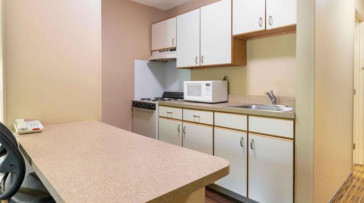 Extended Stay America Stes Evansville E Room