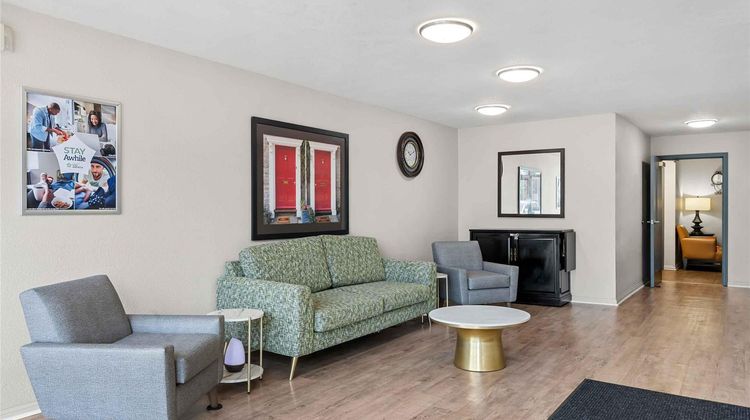 Extended Stay America Stes Fort Wayne N Lobby