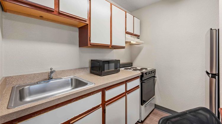 Extended Stay America Stes Fort Wayne N Room