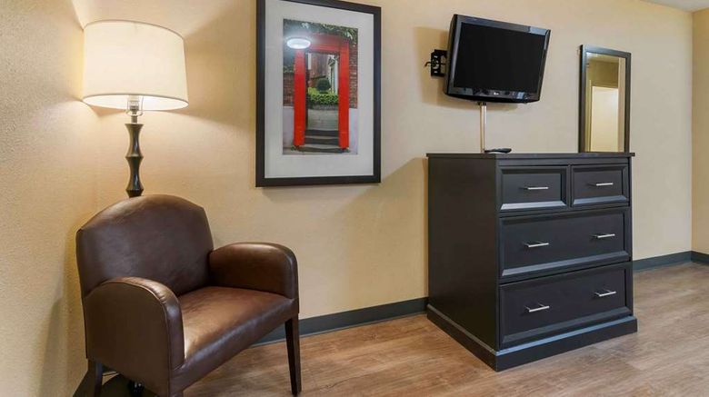 <b>Extended Stay America Stes St Louis Eart Room</b>. Images powered by <a href="https://iceportal.shijigroup.com/" title="IcePortal" target="_blank">IcePortal</a>.