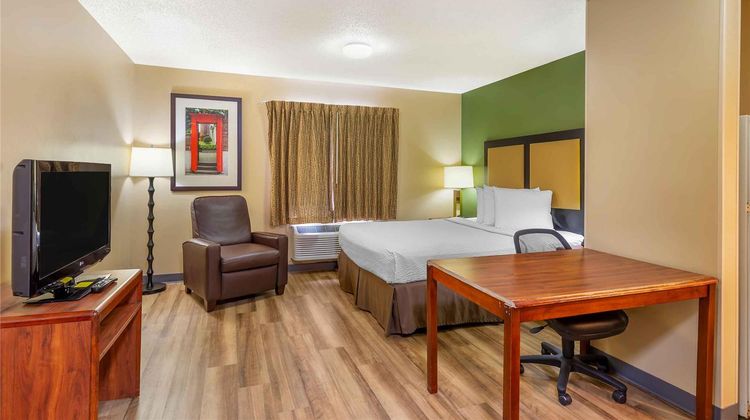 Extended Stay America Stes Richmond Inns Room