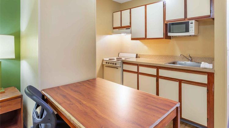 Extended Stay America Stes Richmond Inns Room